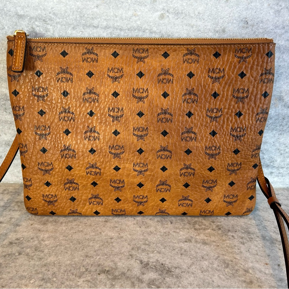 MCM Visetos Original Pouch in Cognac - Picture 7 of 11